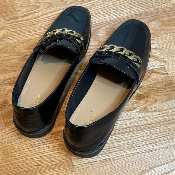 Shein Black and Gold Patent Leather Loafers Size 8 - Picture 6 of 8